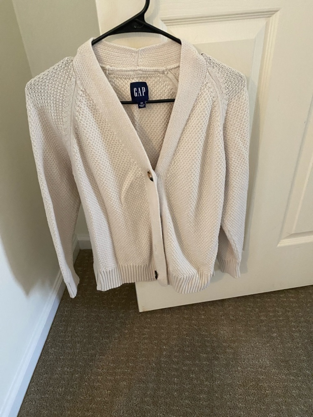 GAP Women's Cream Button-Front Knit Cardigan